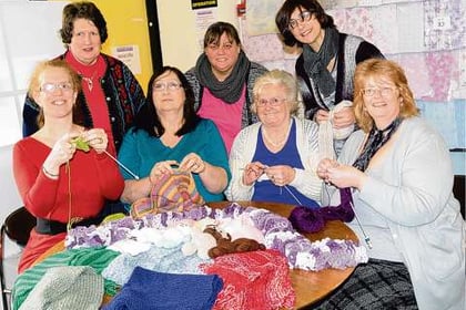 Sociable knitters help the bereaved