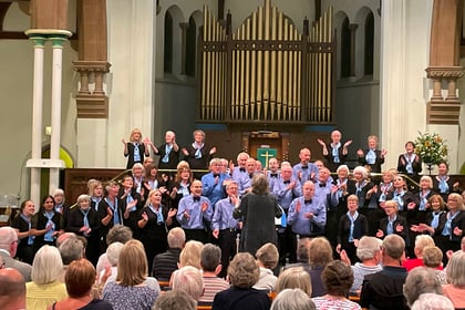 Farnham choir’s Ukraine collection raises more than £1,000