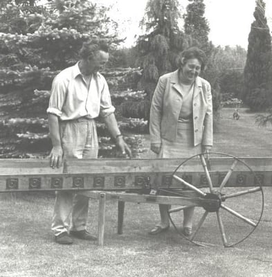 Rural Life Living Museum founders Henry and Madge Jackson at one of the museum’s early ‘Rustic Sundays’