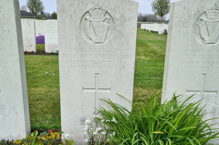 The grave of Farnham man L/Cpl H. J. Humphries