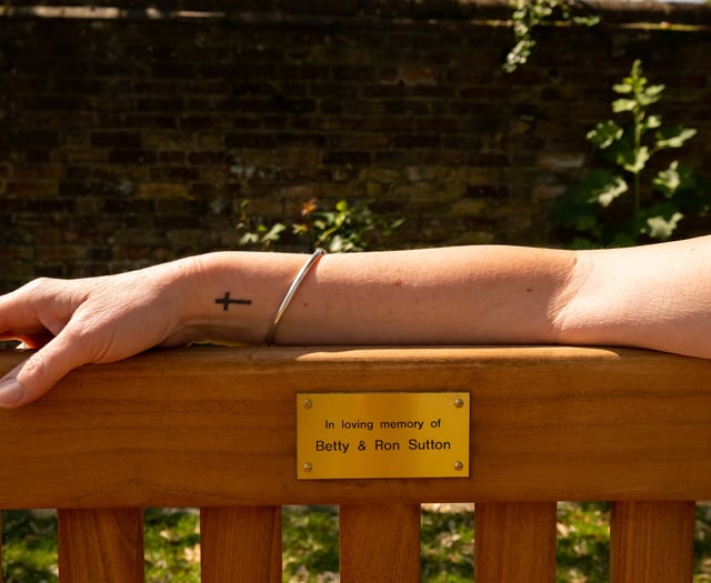 New memorial bench installed in St Peter’s Church