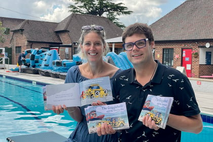 Olympian Katy Sexton launches book at Petersfield Open Air Pool