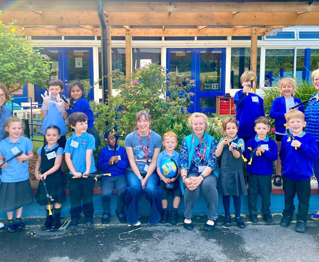 East Hampshire councillor's grant helps more pupils collect litter