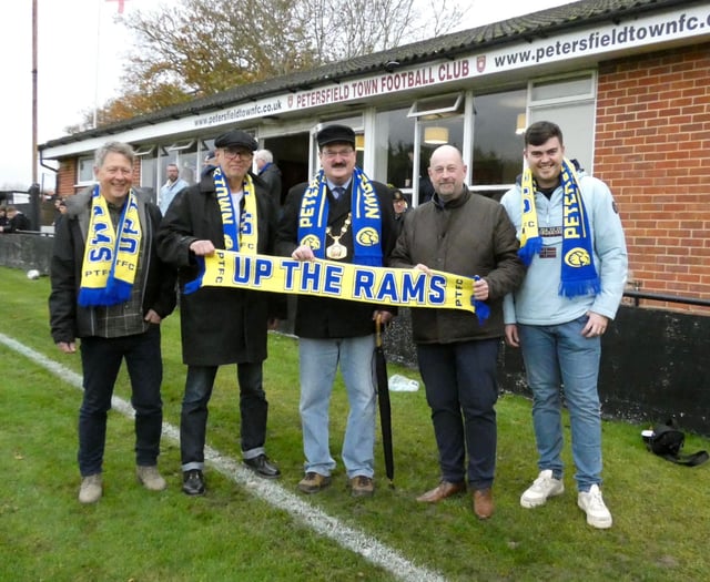 Rambling Petersfield Town fans raised over £450 for mayor's charities