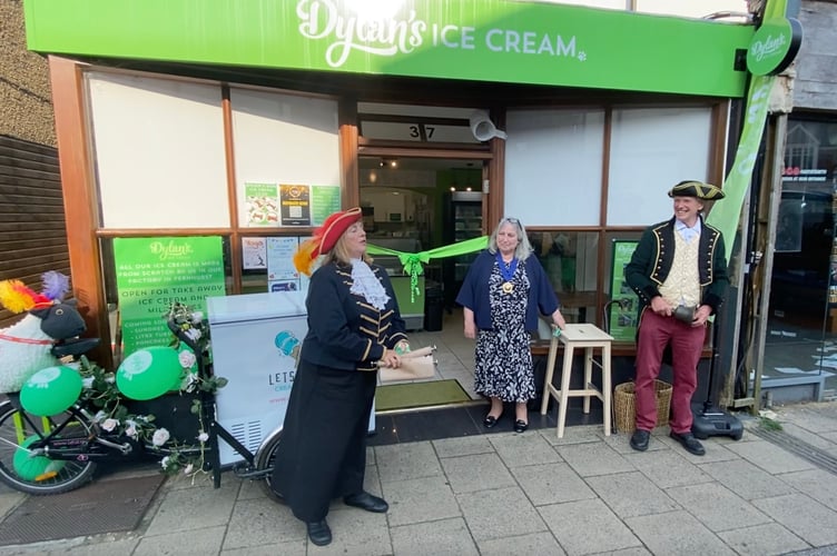 Dylan's Ice Cream Opening Petersfield