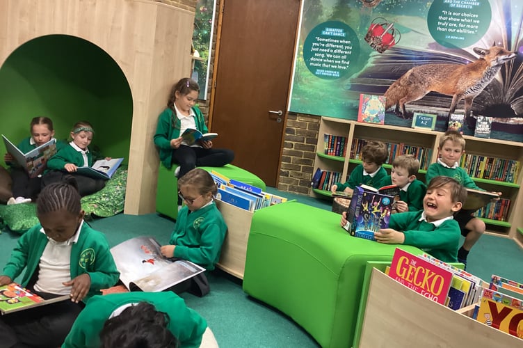 Woodlea Primary School New Library